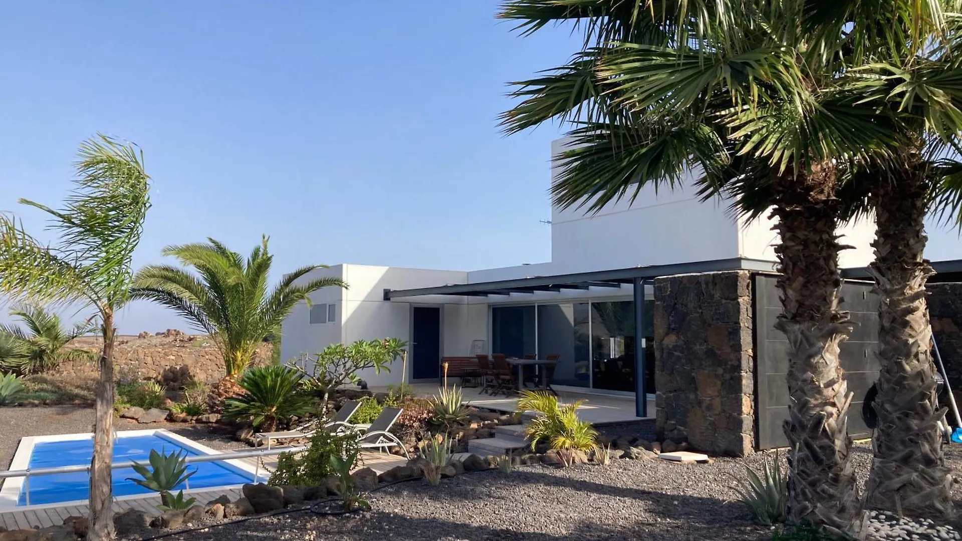Majanicho Rock - Villa With Heated Pool Lajares 0*,
