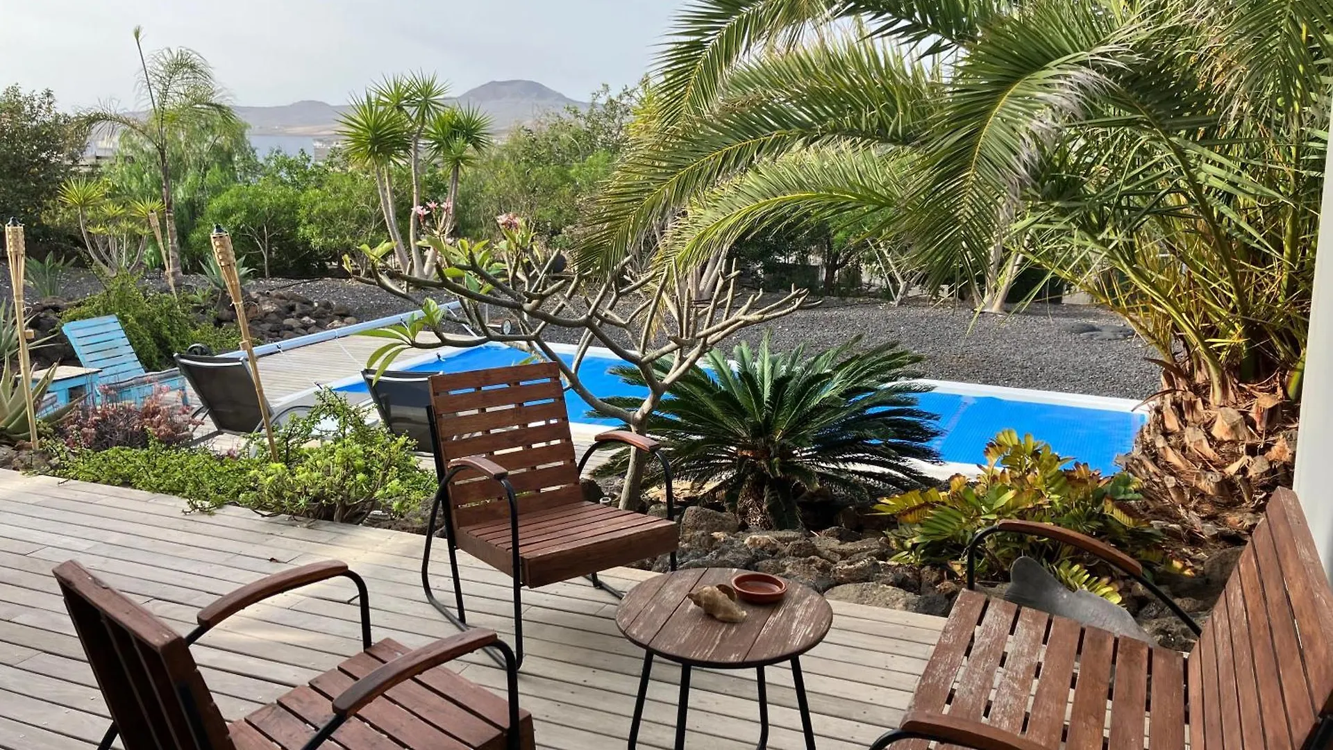 Majanicho Rock - Villa With Heated Pool Lajares