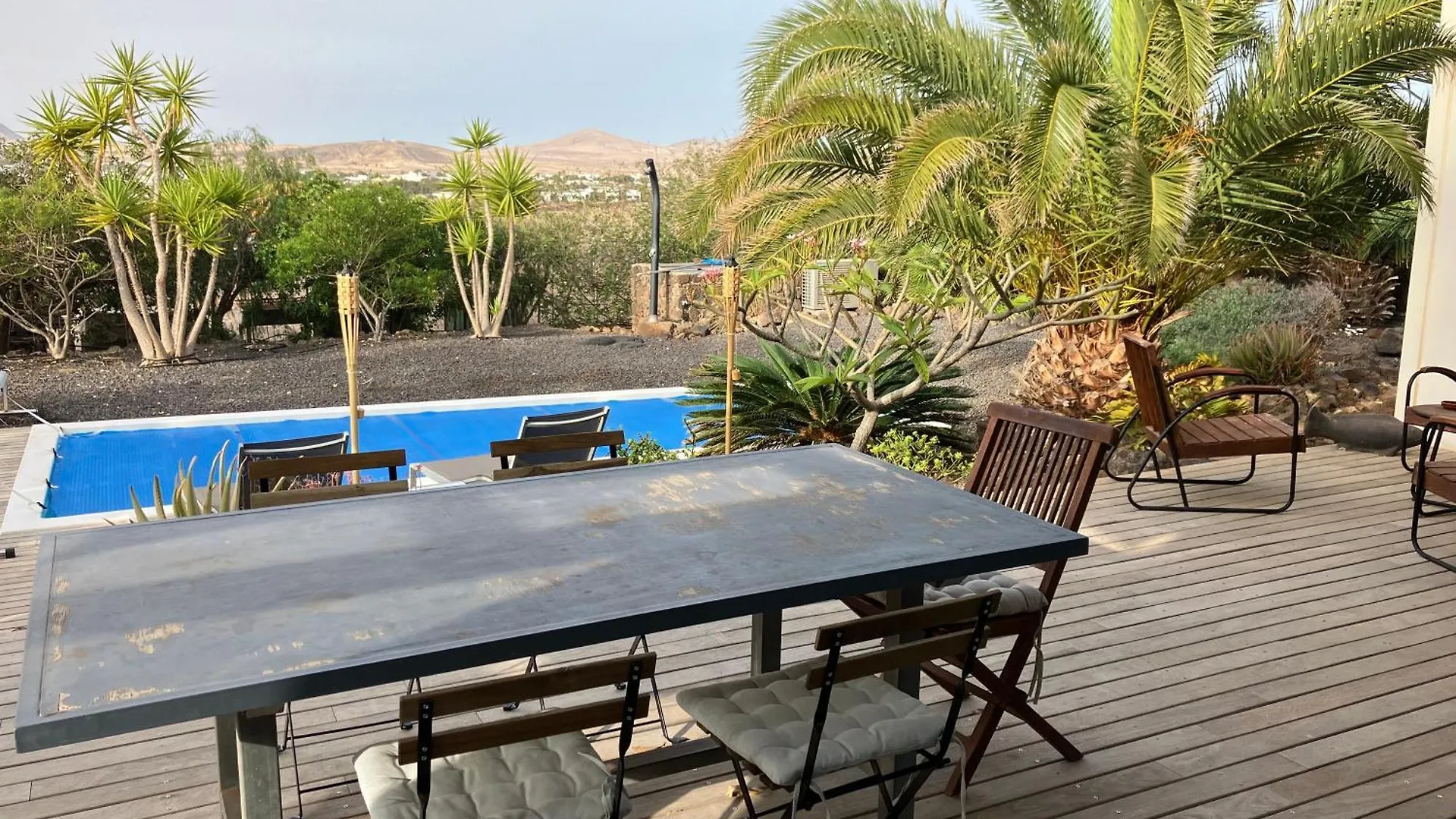 Majanicho Rock - Villa With Heated Pool Lajares