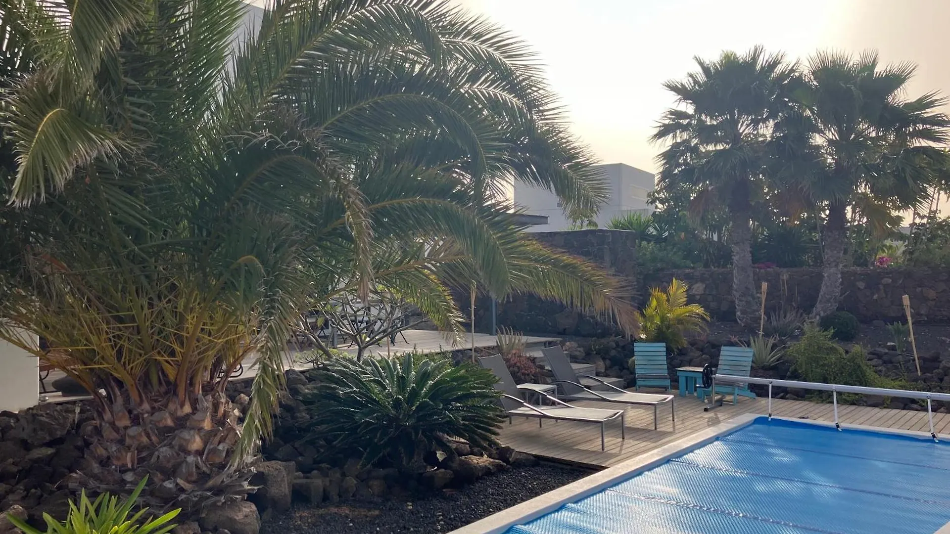 Majanicho Rock - Villa With Heated Pool Lajares Spain