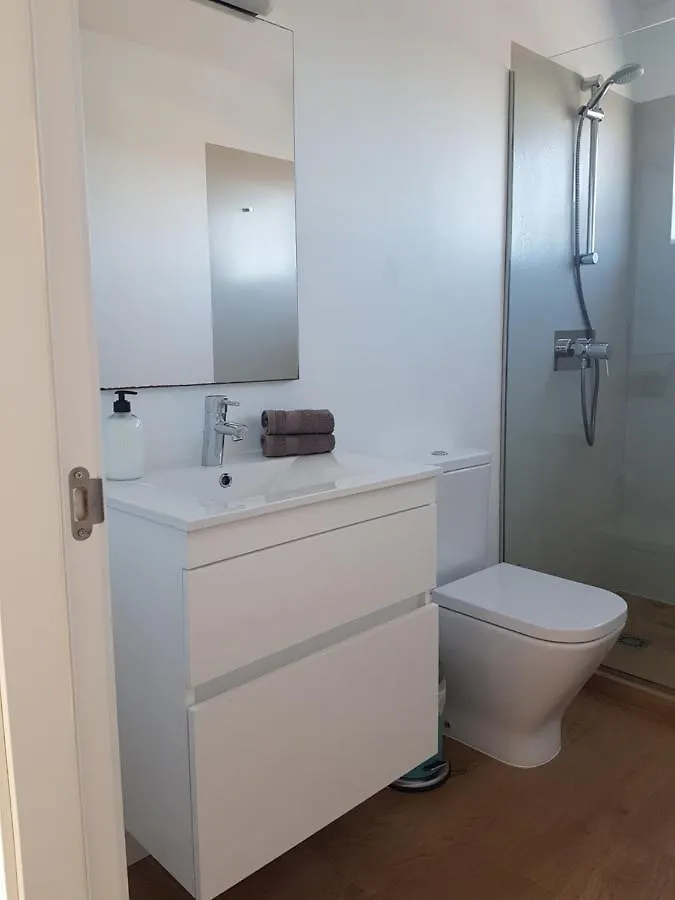 Majanicho Rock - Villa With Heated Pool Lajares